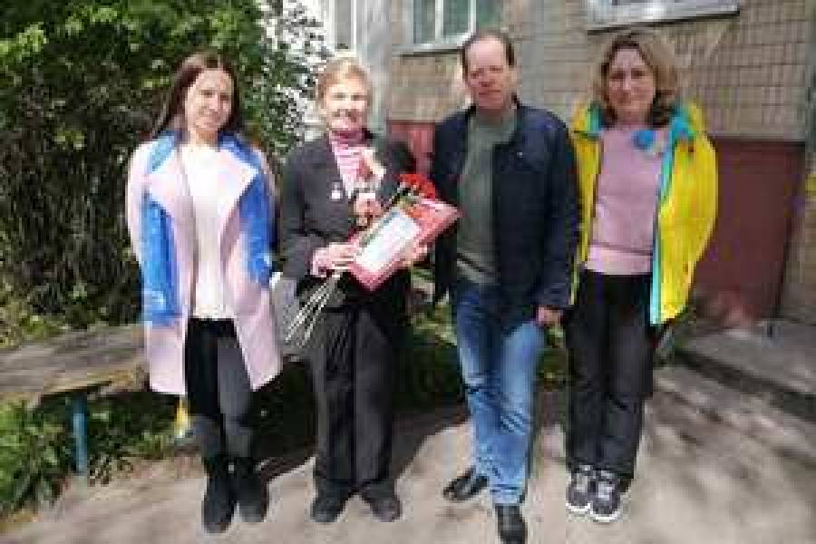 Поздравление с Днем Победы бывших работников вуза