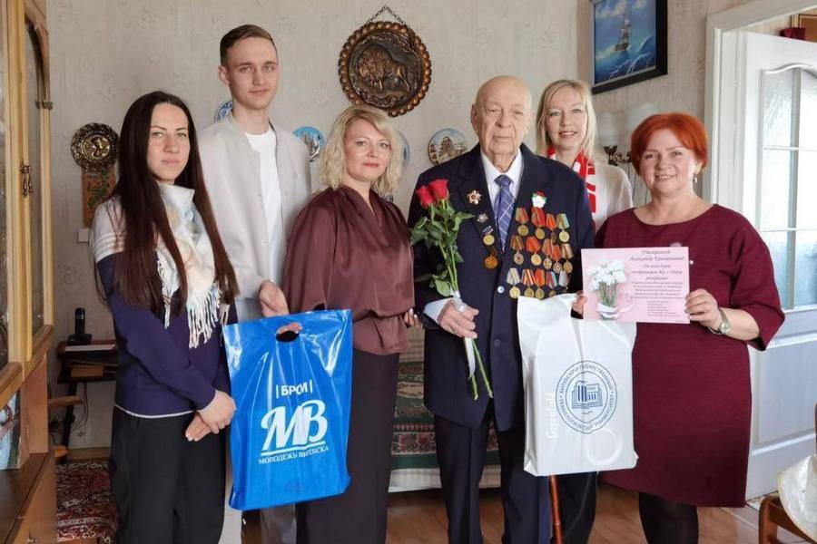 Поздравление ветерана Великой Отечественной войны Когана Александра Григорьевича с 97-летием 